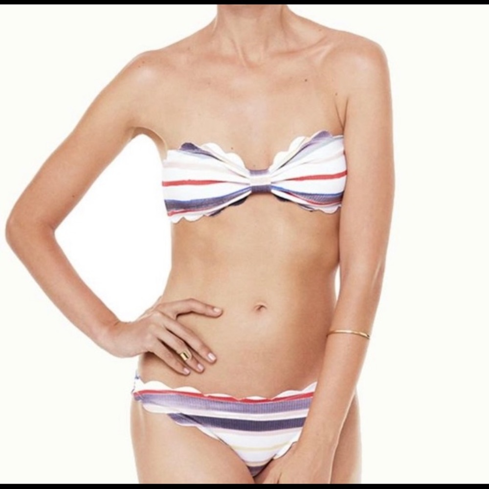 Marysia swim scalloped top